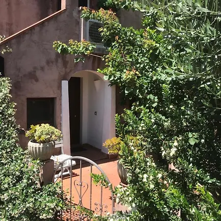 Prázdninový dům Sunset Garden Castelsardo